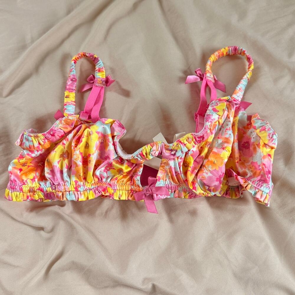 FOR LOVE &‎ LEMONS Victorias Secret PASTEL PUNCH BRALETTE BRA Small DD Ruffle